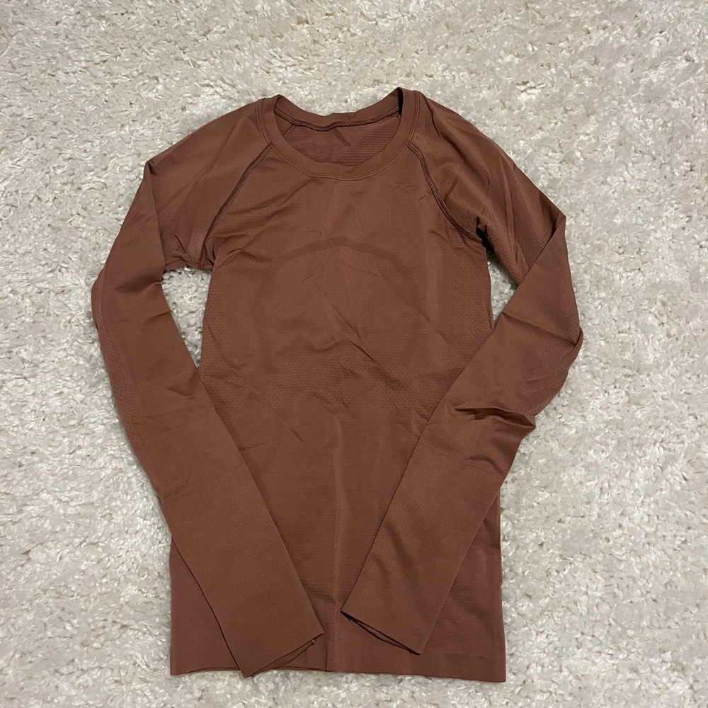 Lululemon Swiftly Tech